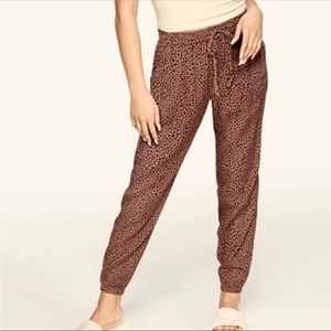 NWT VS Leopard Easy Joggers by Pink VS